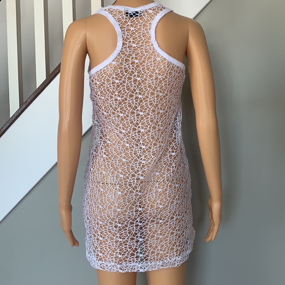 Swim cover up - Picture 4 of 8